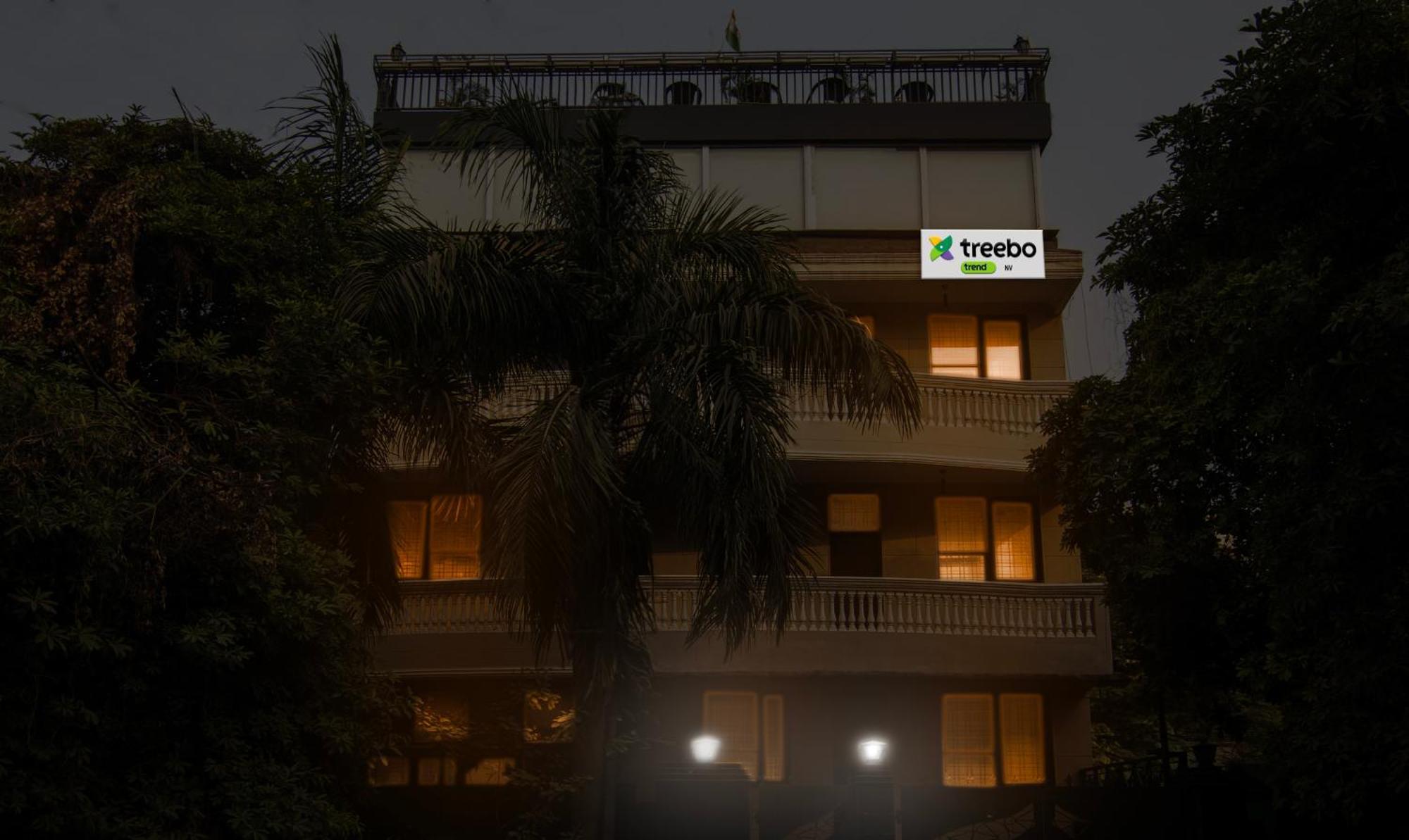 Super Townhouse Sushant Lok Phase 1 Formerly Hotel Neven Gurgaon Extérieur photo