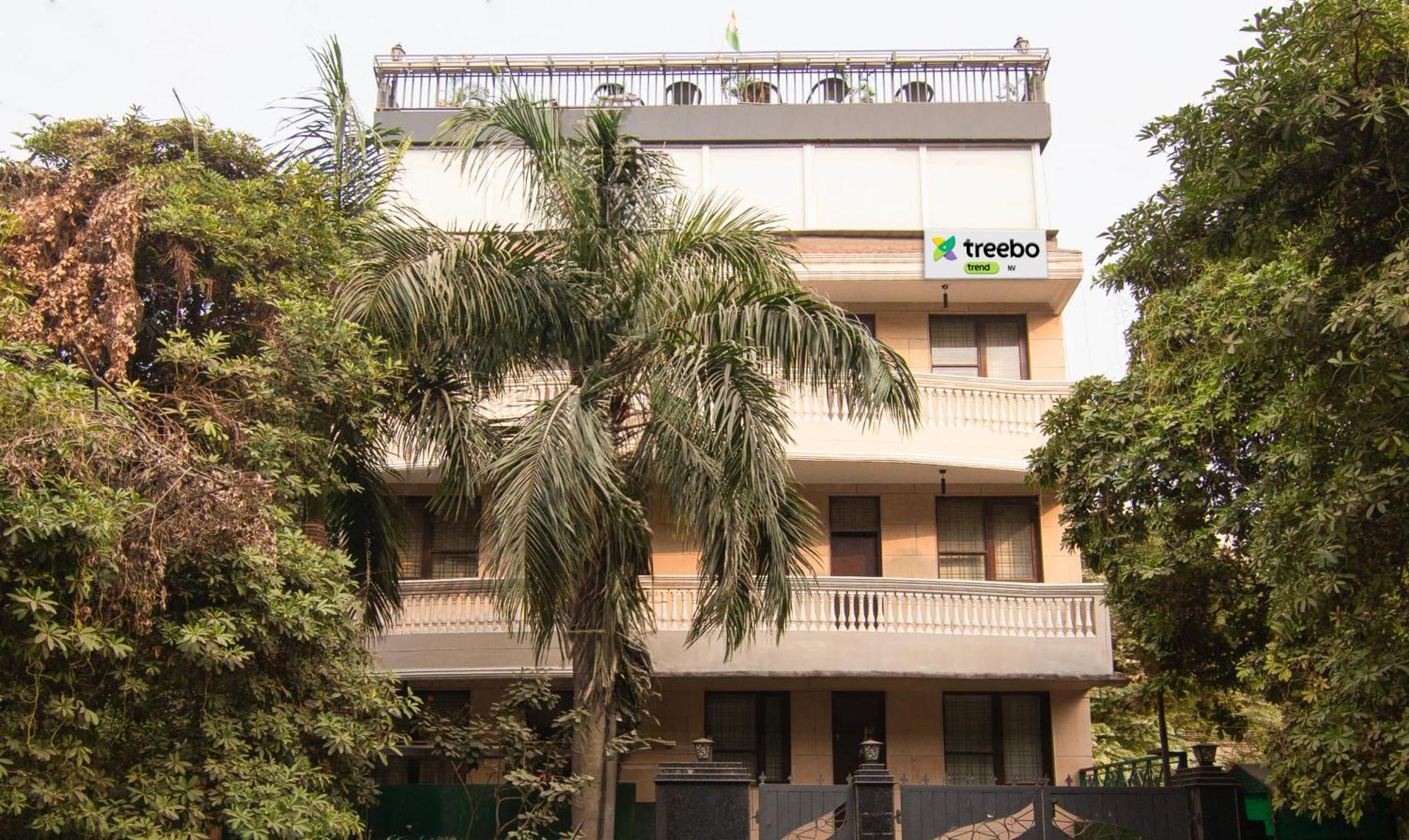 Super Townhouse Sushant Lok Phase 1 Formerly Hotel Neven Gurgaon Extérieur photo